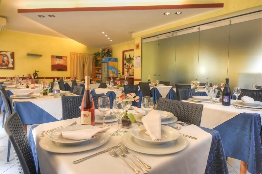 Hotel Claudia Loano