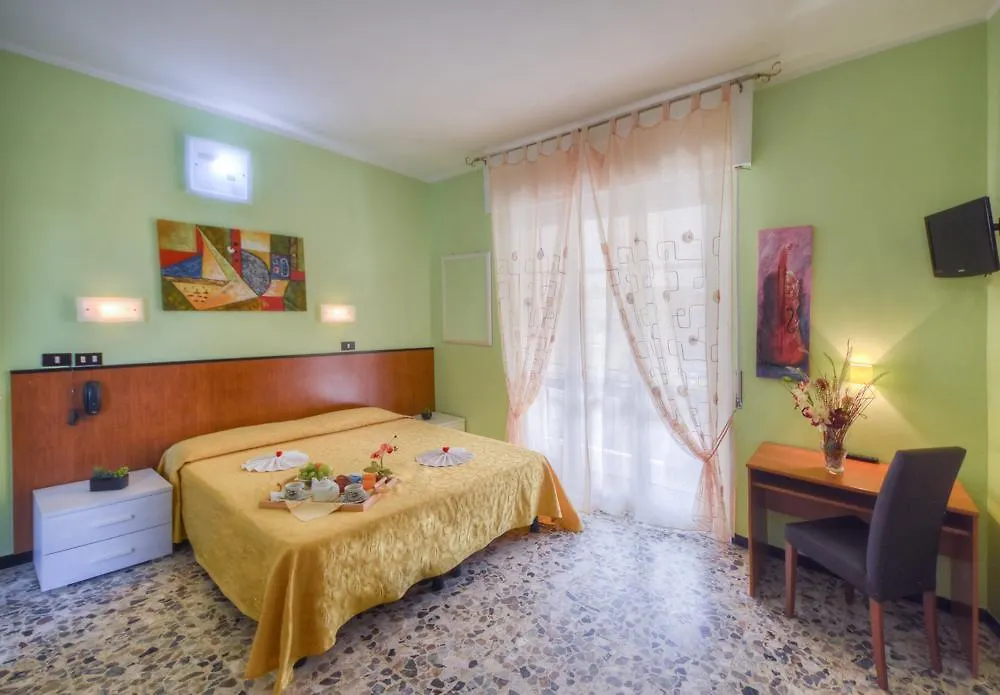 Hotel Claudia Loano
